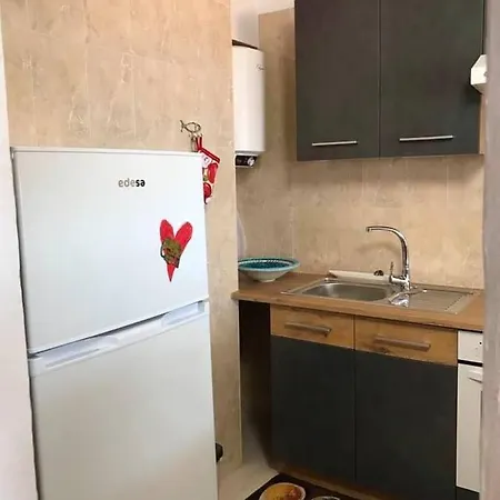 Lovely Duplex - Two Bedroom Community Pool - Near Beach Apartment